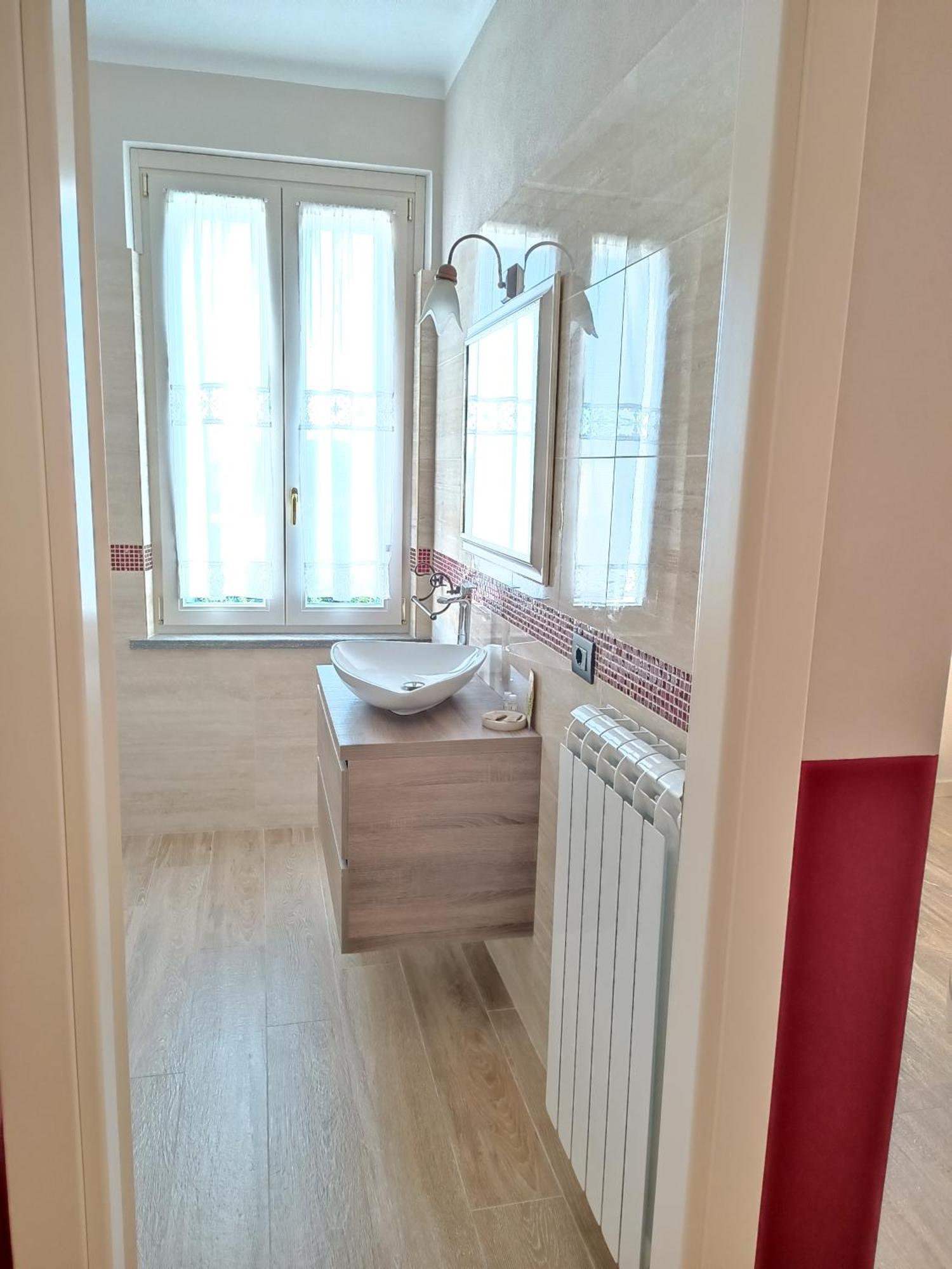 B&B Villa Preziosa Lago Maggiore Lesa Habitación foto